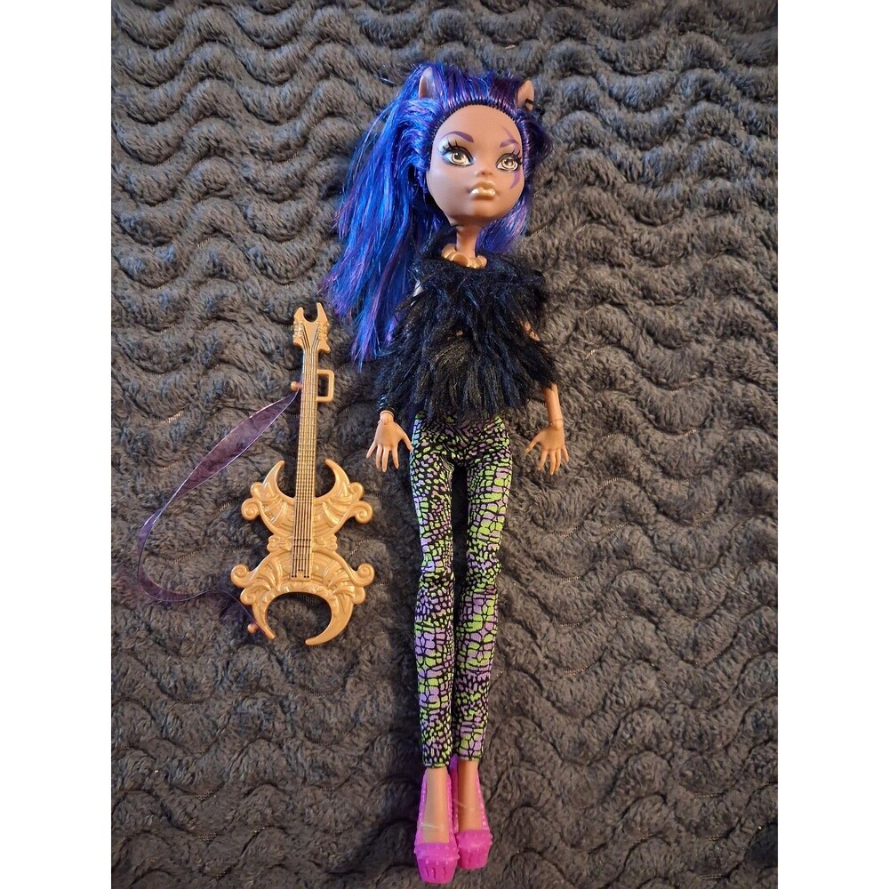 Monster High Fierce Rockers Clawdeen Wolf Doll